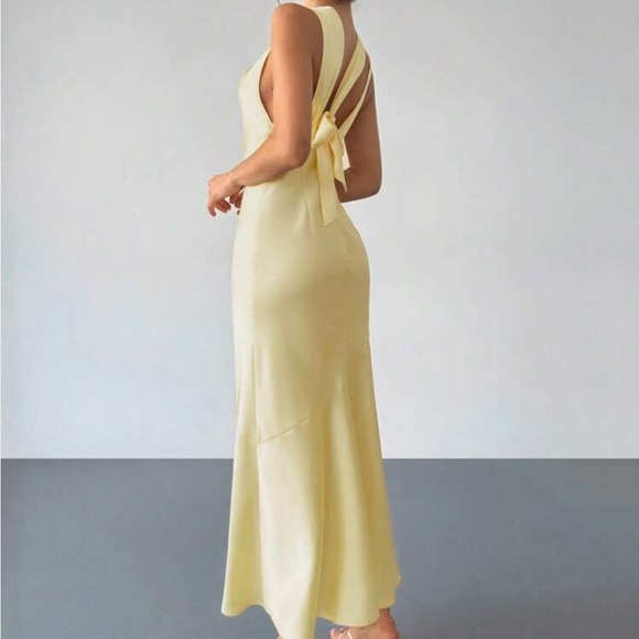 New Elegant Classy Yellow Sleeveless Midi Maxi Black Tie Dress Women’s - Picture 1 of 3